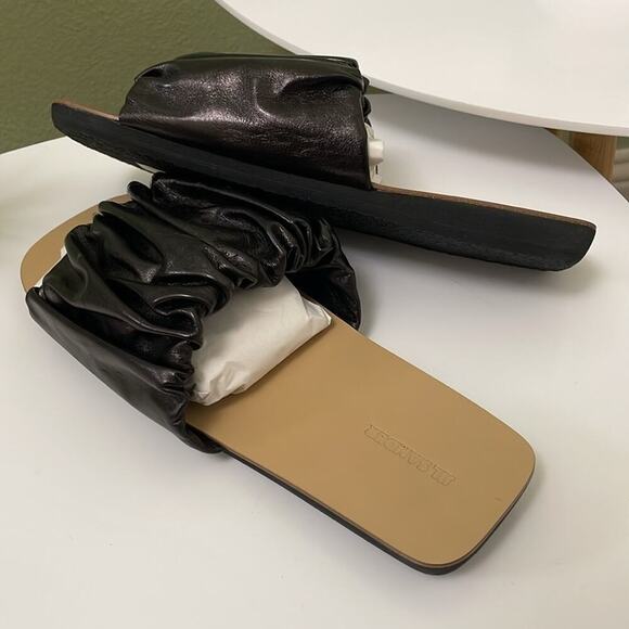 Jil Sander Women’s Slides Gathered Leather Tripon Black size EU 39.5/US 9.5 New - Picture 8 of 9